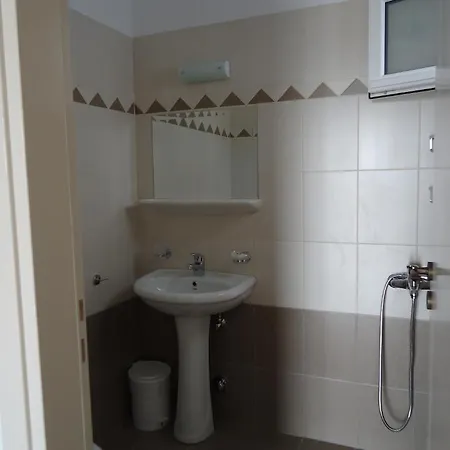 Melissa Chora Apartment *